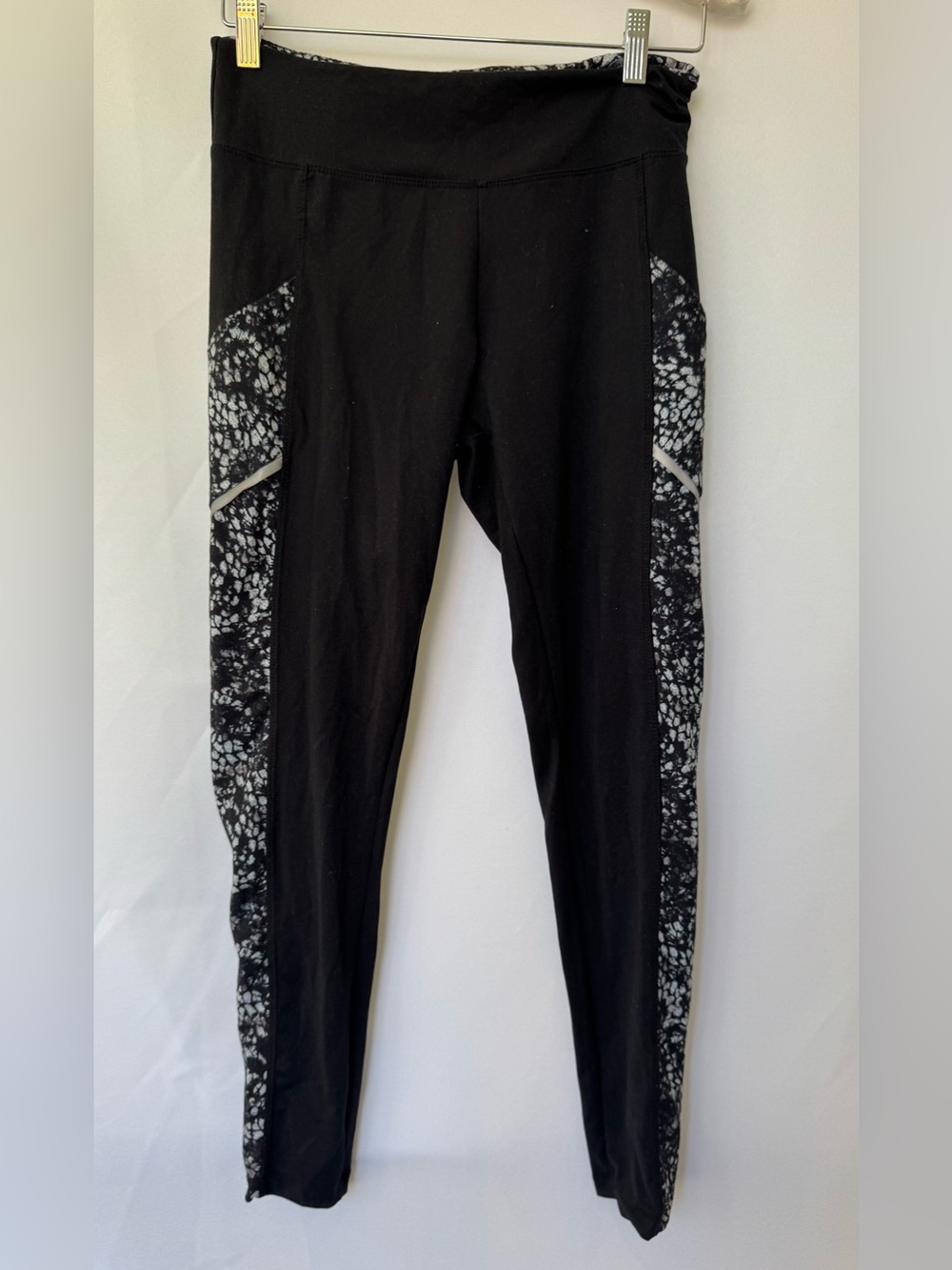 Black Athletic Leggings with White Speckle Side Panels